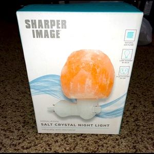 Himalayan salt crystal night light